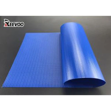 ผ้าคลุมหลังคาสีสันสดใสเคลือบผ้าใบกันน้ำเคลือบเงาสำหรับคลุมรถบรรทุก